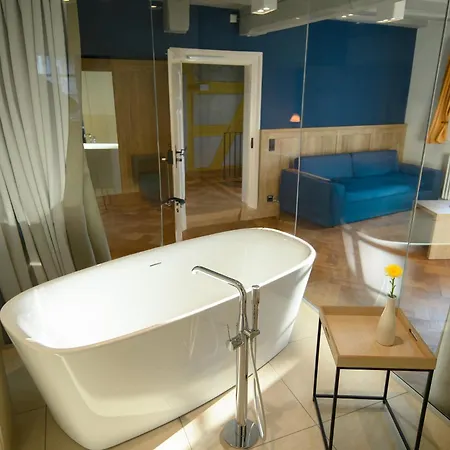 Gelber Loewe Hotel
