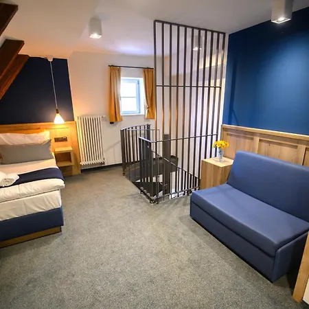 Gelber Loewe Hotel Grosshabersdorf