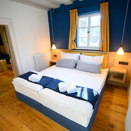 Gelber Loewe 3* Grosshabersdorf