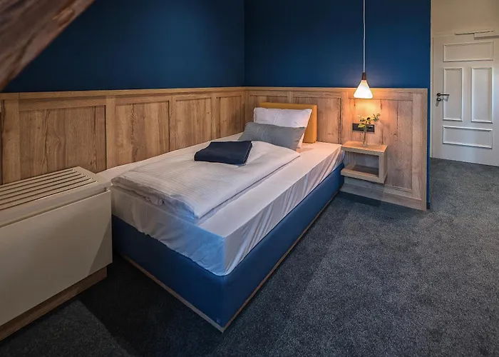 Gelber Löwe Großhabersdorf 3*